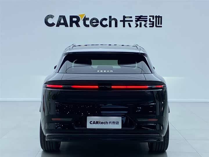 Zeekr 7X 2025 2025款 100kWh 长续航后驱智驾版