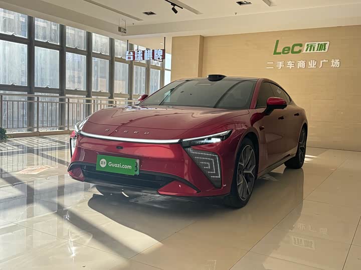 Exeed Sterra ES 2025 2025款 纯电 Pro城区辅助驾驶 77kWh