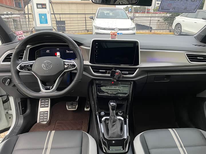 Volkswagen T-Roc 2023 2023款 300TSI DSG两驱辰光版