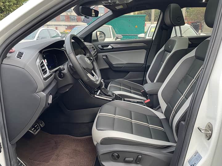 Volkswagen T-Roc 2023 2023款 300TSI DSG两驱辰光版