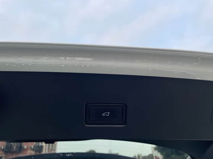 Volkswagen T-Roc 2023 2023款 300TSI DSG两驱辰光版