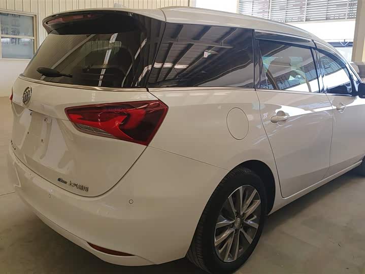 Buick GL6 2021 2021款 323T 轻混动互联豪华型