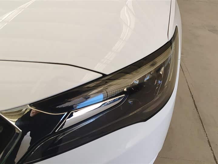 Buick GL6 2021 2021款 323T 轻混动互联豪华型