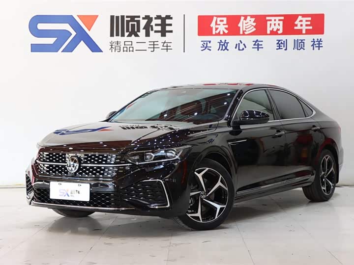 Volkswagen Passat 2025 2025款 出众款 380TSI 星空龙耀版