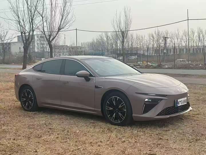 Hozon S 2022 2022款 纯电 715km 后驱大版