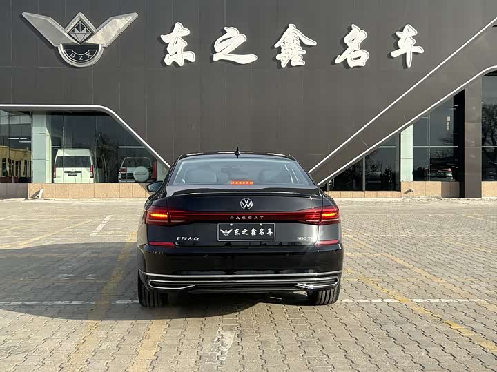 Volkswagen Passat 2026 2026款 出众款 380TSI 星空龙腾版