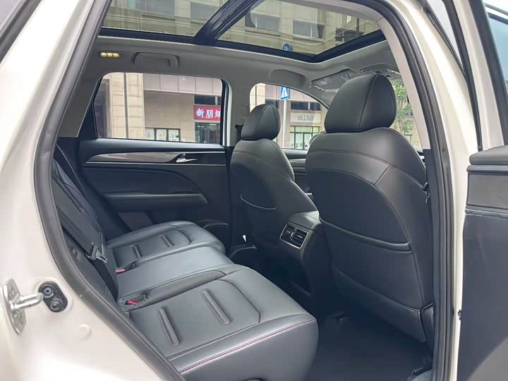 GAC Trumpchi GS4 Plus 2022 2022款 270T 自动星辰版