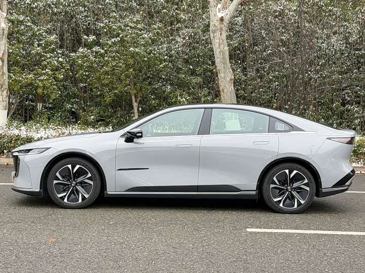 Mazda EZ-6 2024 2024款 纯电600智尊版