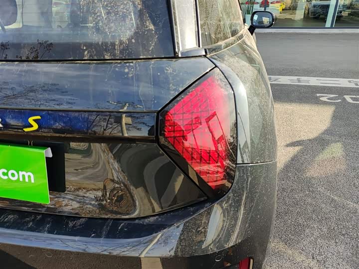 Mini Cooper 2024 2024款 452km COOPER SE 艺术家