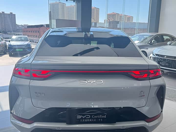 BYD Song L 2025 2025款 智驾版 662km 激光雷达卓越型