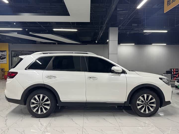 Kia KX7 2020 2020款 2.0T 自动两驱GLS 7座