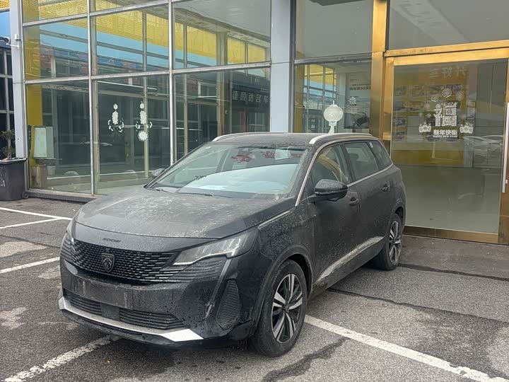 2023 Peugeot 5008