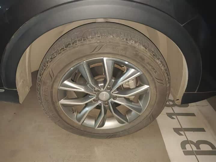 Roewe RX5 2023 2023款 PLUS 330TGI 自动领潮智惠版