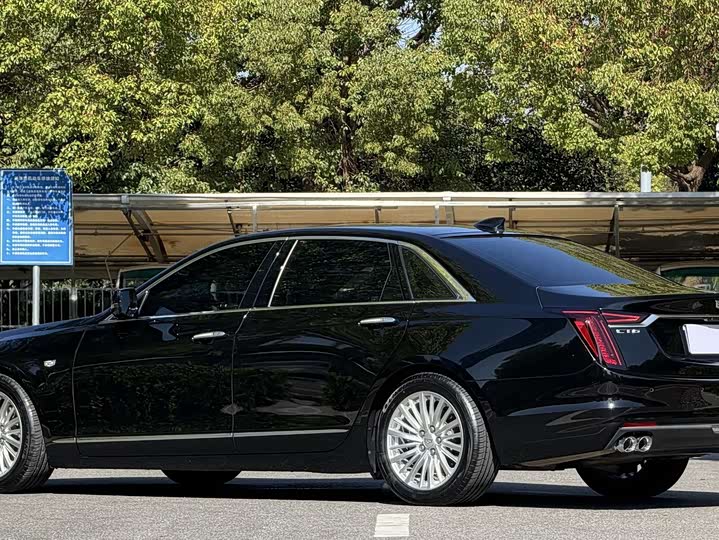 Cadillac CT6 2023 2023款 28T 风尚型