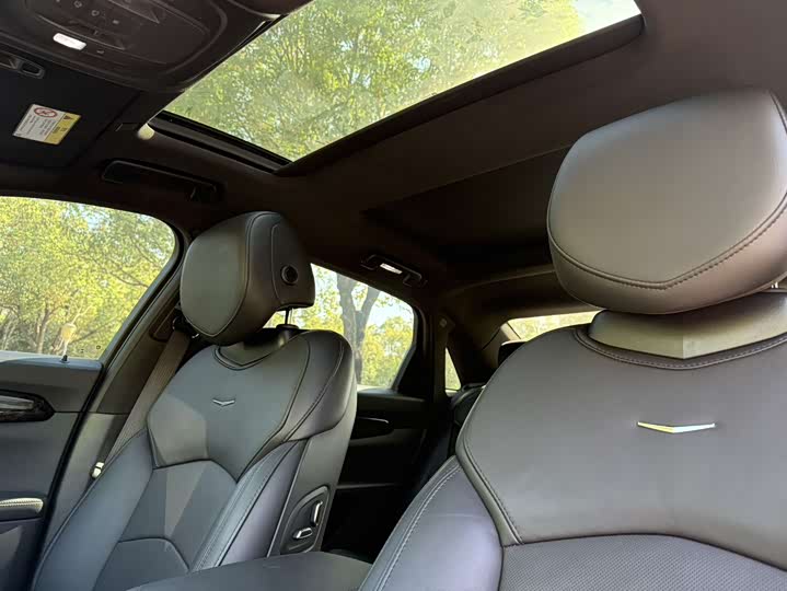 Cadillac CT6 2023 2023款 28T 风尚型