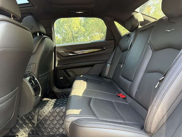 Cadillac CT6 2023 2023款 28T 风尚型