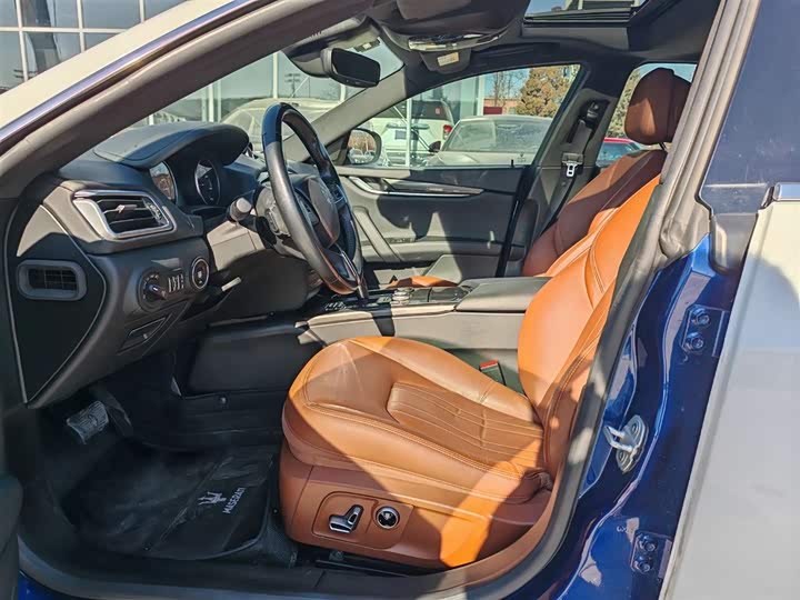 Maserati Ghibli 2021 2021款 2.0T 锋芒版