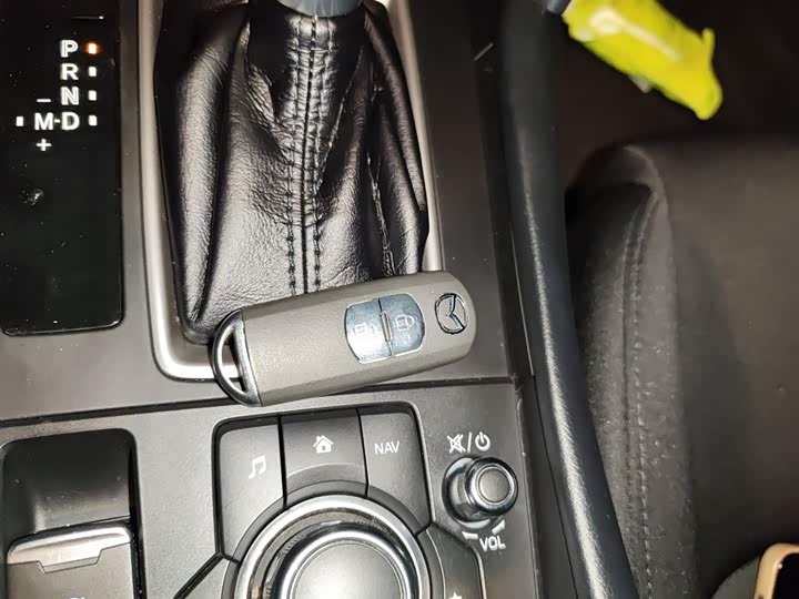 Mazda CX-4 2021 2021款 2.0L 自动两驱蓝天探索版