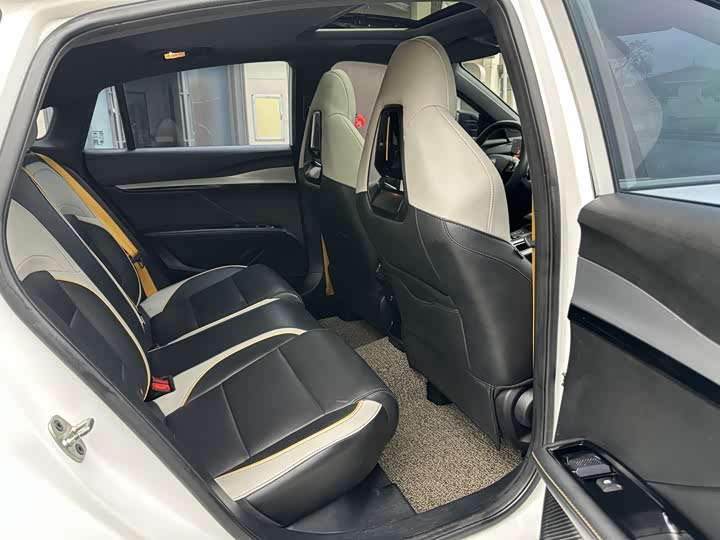 MG Motor 5 Scorpio 2022 2022款 1.5T Trophy运动豪享版