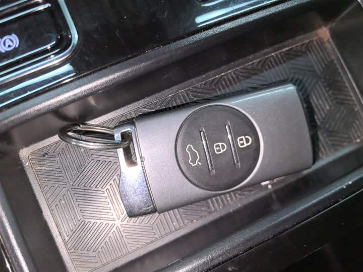 Exeed LX C-DM Hybrid 2022 2022款 1.5TCI-DHT 105KM乘风起版