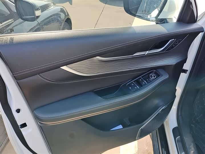 Exeed LX C-DM Hybrid 2022 2022款 1.5TCI-DHT 105KM御风行版