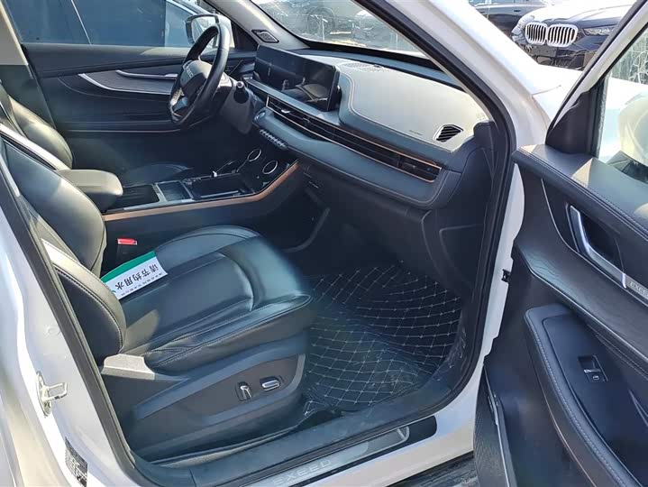 Exeed LX C-DM Hybrid 2022 2022款 1.5TCI-DHT 105KM御风行版