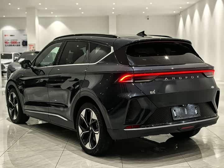 BAIC Arcfox Alpha T 2023 2023款 688E+ 森林版 160kW