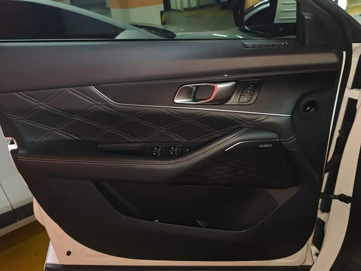 Changan UNI-K Hybrid 2023 2023款 智电iDD 1.5T 135km智领型