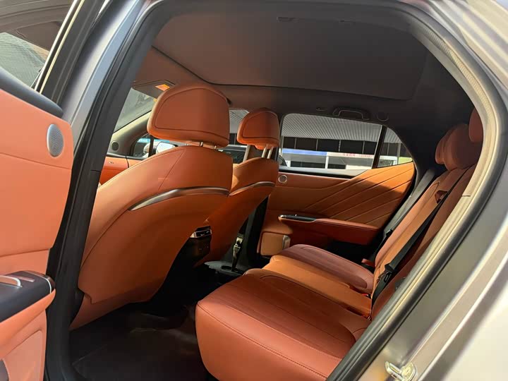 Changan Qiyuan (Nevo) E07 2025 2025款 纯电 四驱 90kWh Ultra高性能版