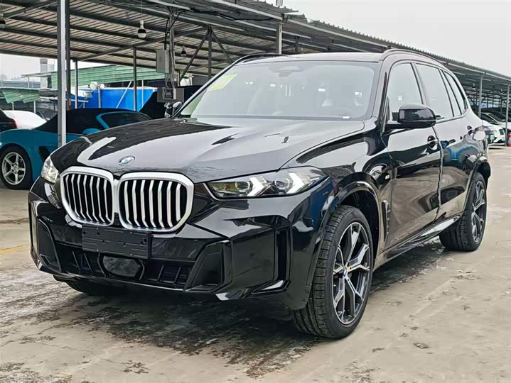 2026 BMW X5
