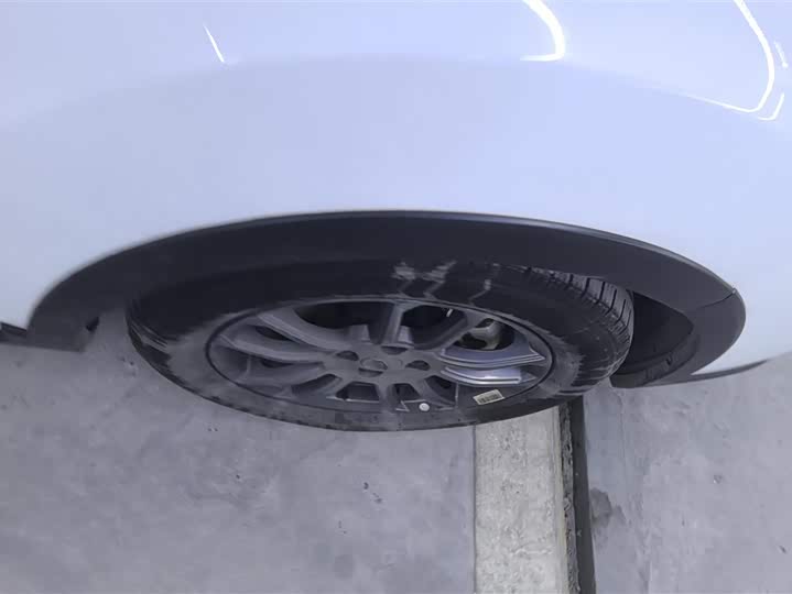 Geely Vision X3 2021 2021款 PRO 1.5L CVT尊贵型