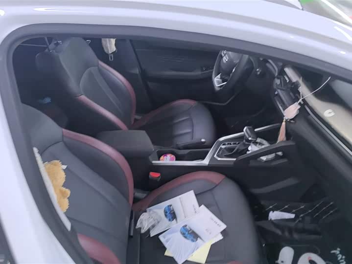 Geely Vision X3 2021 2021款 PRO 1.5L CVT尊贵型