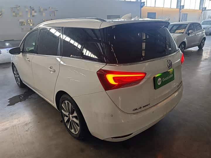 Buick GL6 2021 2021款 323T 轻混动互联豪华型