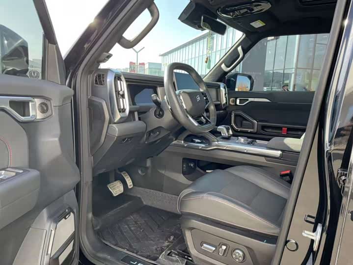 Jetour T2 2024 2024款 2.0T 四驱穿越PRO+娱乐版