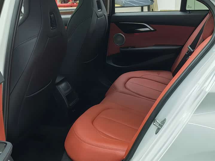 BMW 1 Series 2023 2023款 125i M运动曜夜版