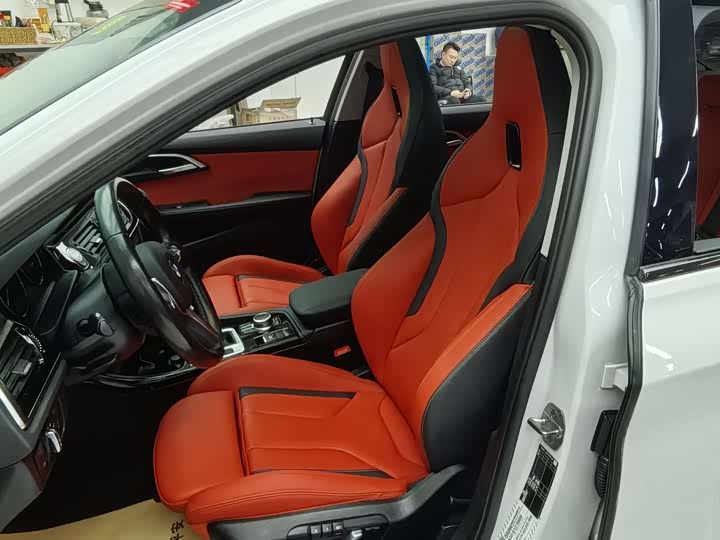 BMW 1 Series 2023 2023款 125i M运动曜夜版