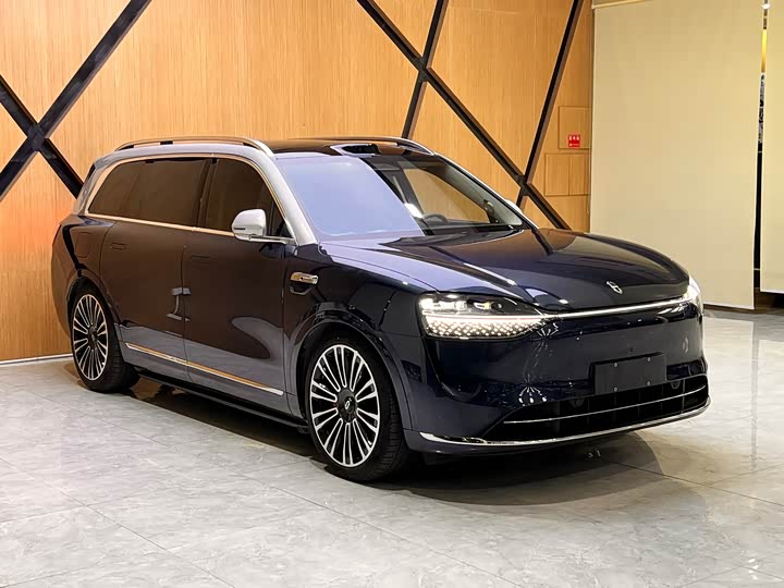 Aito M9 2025 2025款 增程 Ultra版 52kWh 6座版