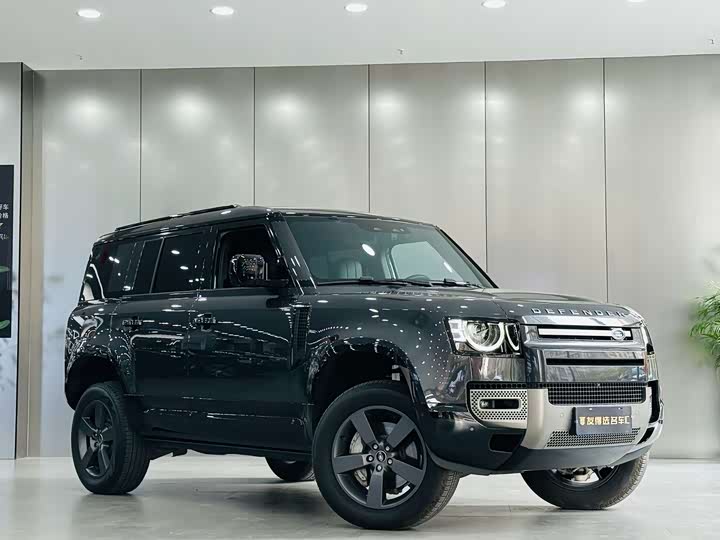 2025 Land Rover Defender