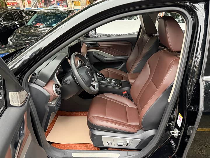 Wey VV6 2021 2021款 2.0T 两驱智护+