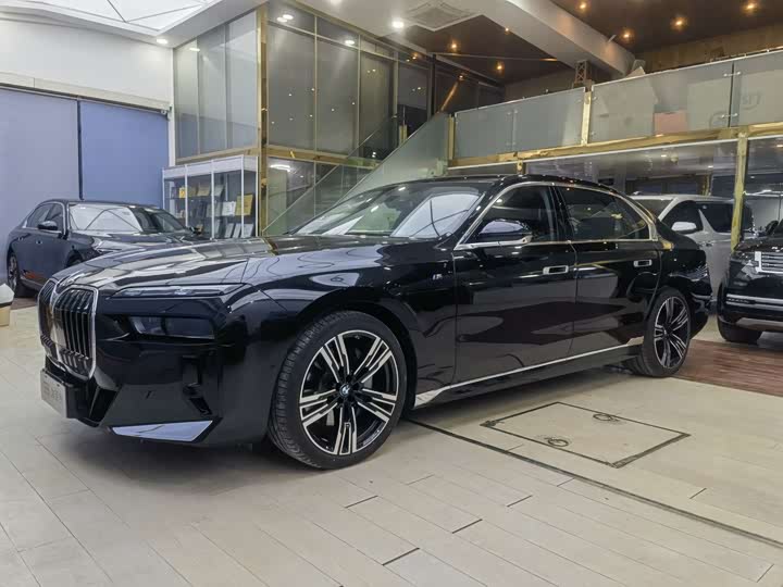 BMW 7 Series 2023 2023款 740Li 领先型 M运动套装