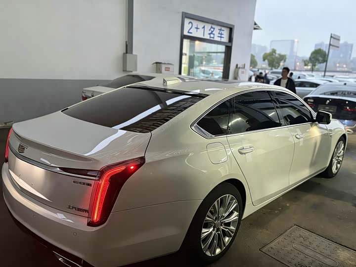 Cadillac CT6 2023 2023款 28T 尊贵型