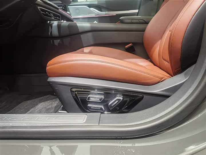 Lincoln Z (Zephyr) 2024 2024款 2.0T 尊尚版