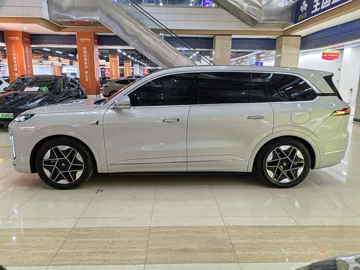 Changan Deepal S09 2025 2025款 后驱Ultra+