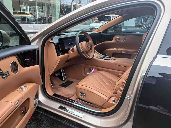 Maextro S800 2025 2025款 增程 星耀尊享版 5座