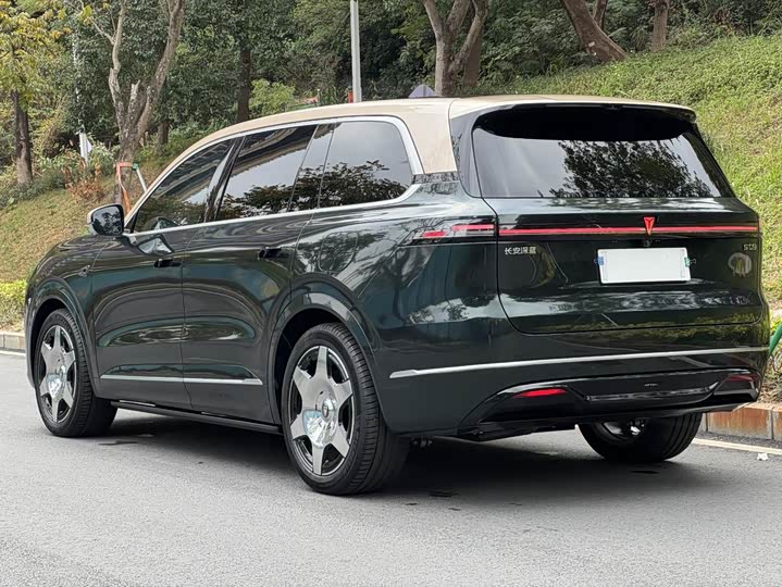 Changan Deepal S09 2025 2025款 四驱Ultra+ 高定版