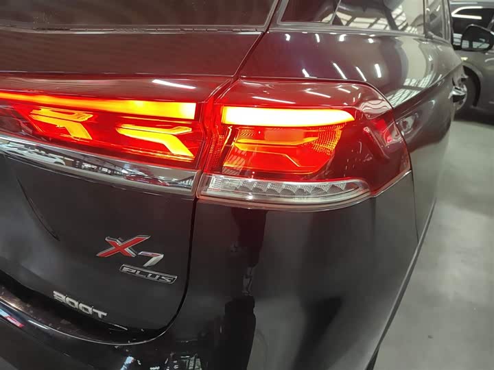 Changan Oshan X7 Plus 2022 2022款 1.5T 蓝鲸版自动尊贵型