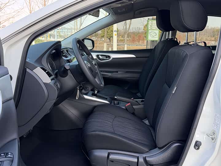 Nissan Sylphy 2024 2024款 经典 1.6XE CVT舒适版