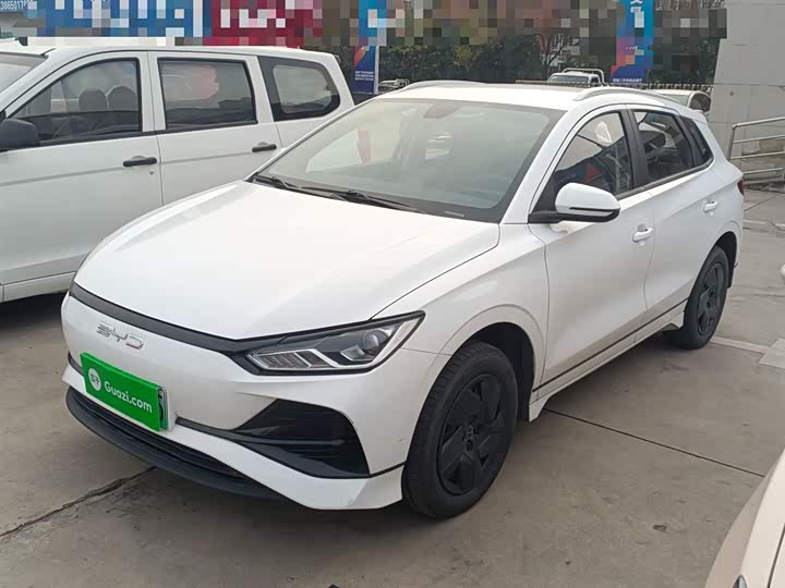 2024 BYD E2