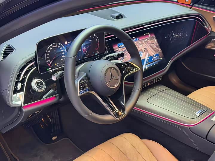 Mercedes-Benz E-Class 2025 2025款 E 300 L 豪华型