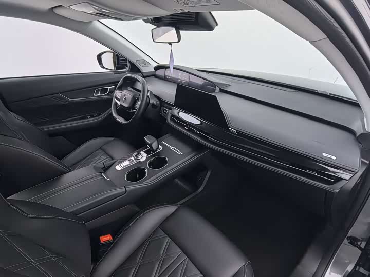 Changan UNI-K Hybrid 2023 2023款 智电iDD 1.5T 135km智领型